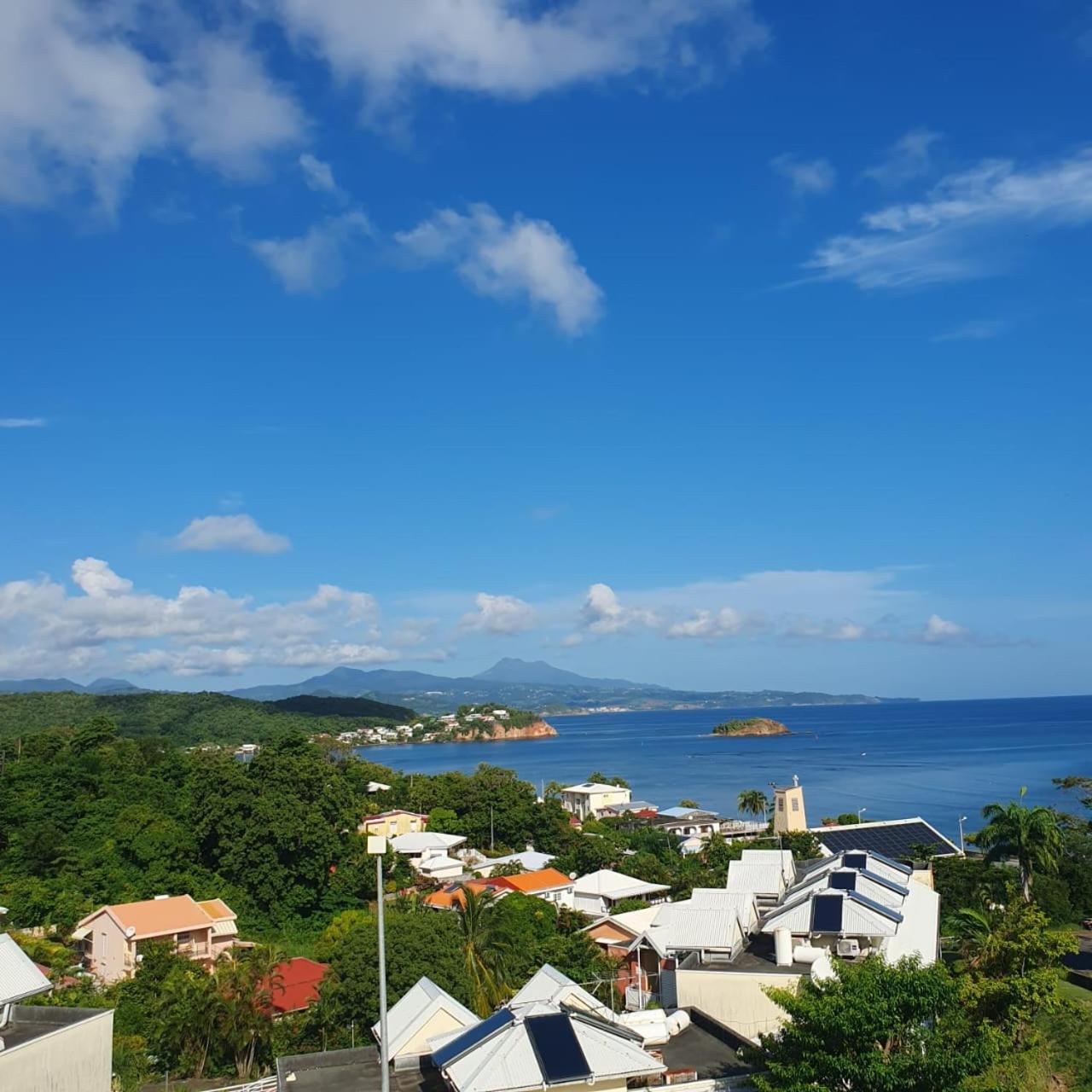 Appartement De La Baie, Vue Magnifique, Tartane Trinite  Esterno foto